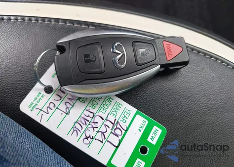 2017 Infiniti Qx30 Sport z USA, uszkodzony, nr VIN SJKCH5CP9HA026319